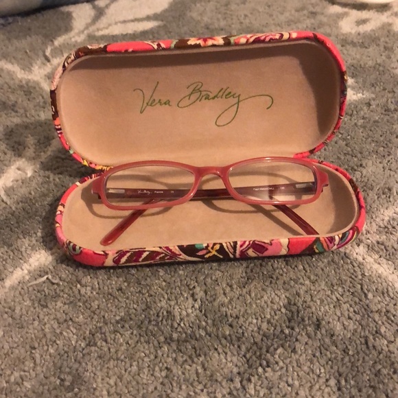 Vera Bradley Accessories - Vera Bradley glasses and matching case